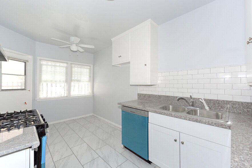 More Photos Of 1186 N New Hampshire Ave, Los Angeles Apartments For Sale