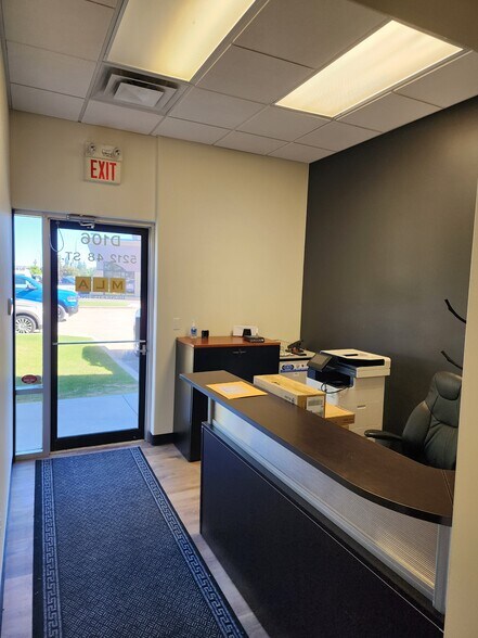 More Photos Of 5212 48 St, Red Deer Office For Lease