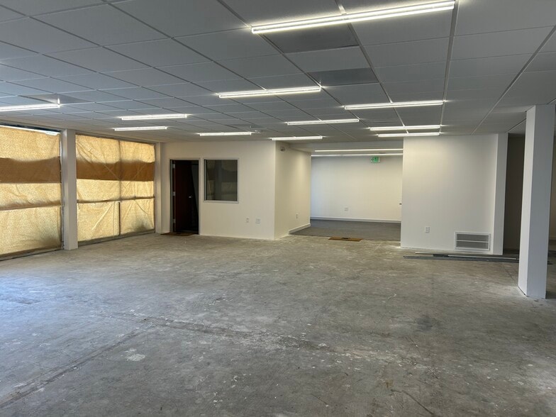 More Photos Of 5275 Broadway, Oakland Office For Lease