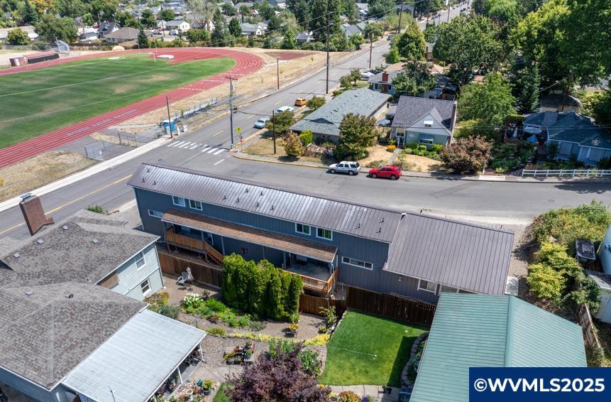 More Photos Of 2005 Summer St SE, Salem Apartments For Sale