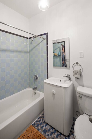 More Photos Of 130 Coffey St, Brooklyn Apartments For Sale