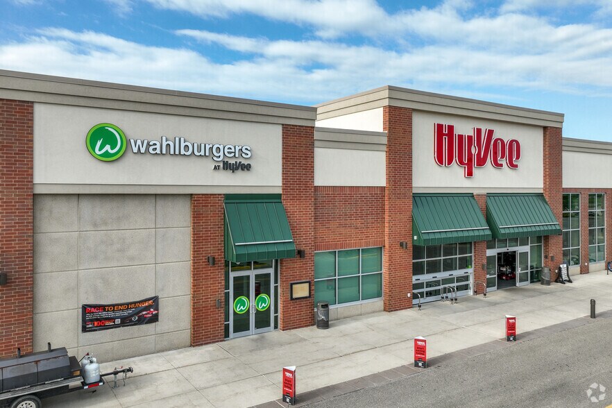 More Photos Of 1209 18th Ave NW, Austin Freestanding For Lease