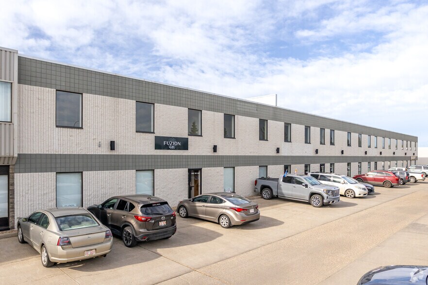 More Photos Of 17890 106th Ave NW, Edmonton Unknown For Lease