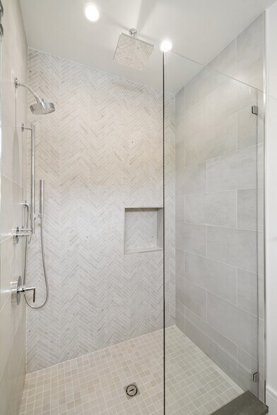 More Photos Of 424 Hidden Hollow Drive, Jackson Apartments For Sale