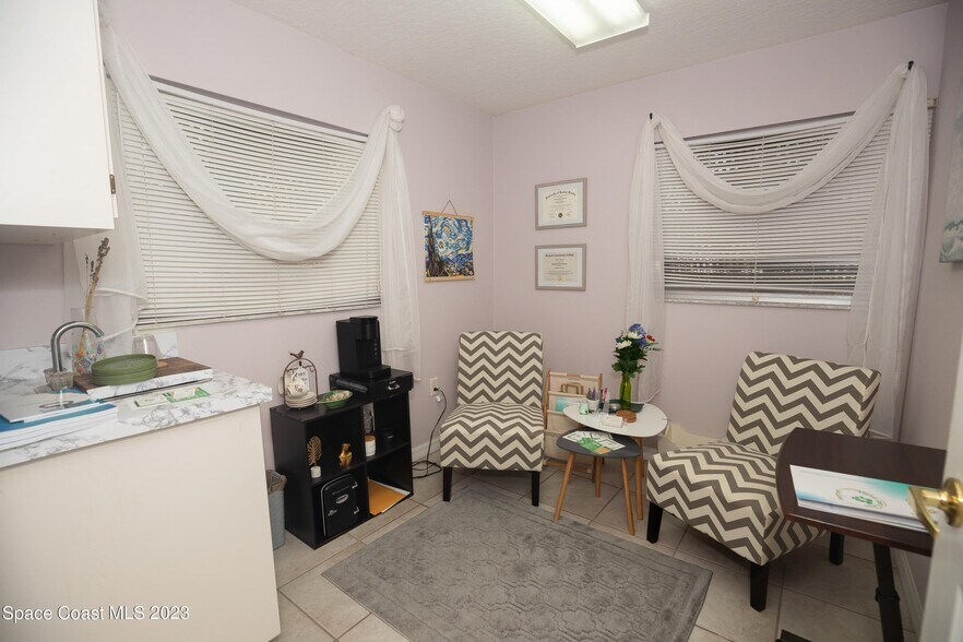 More Photos Of 4030 Minton Rd, Melbourne Office For Sale