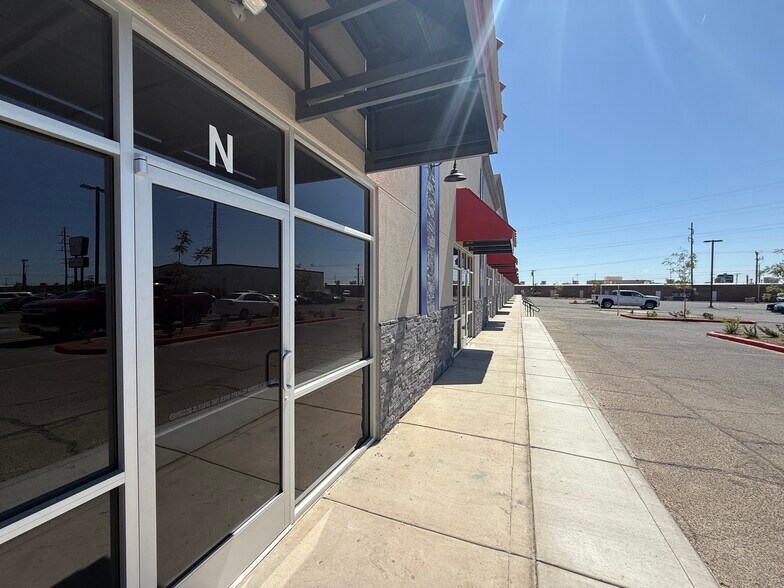 More Photos Of 4747 Hondo Pass Dr, El Paso Unknown For Lease