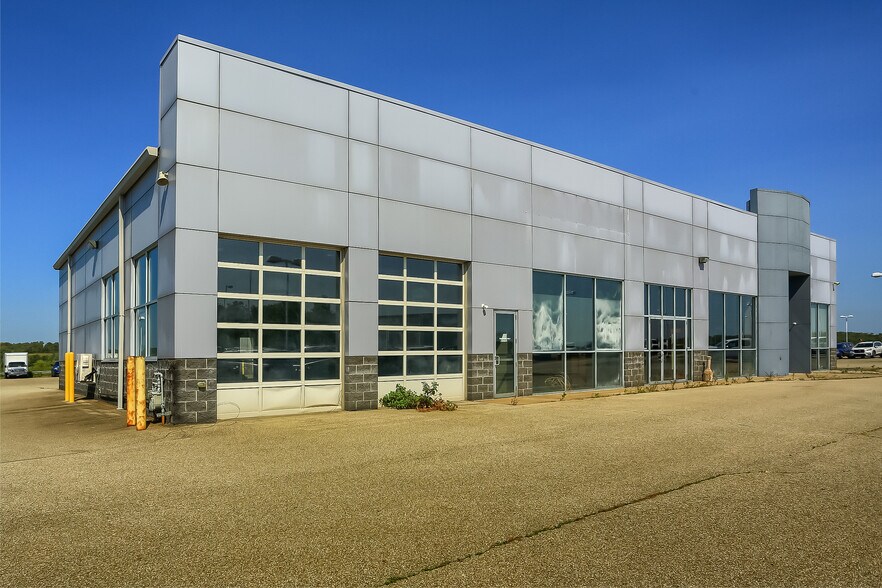 More Photos Of 3 Superior Way, Uniontown Auto Dealership For Sale