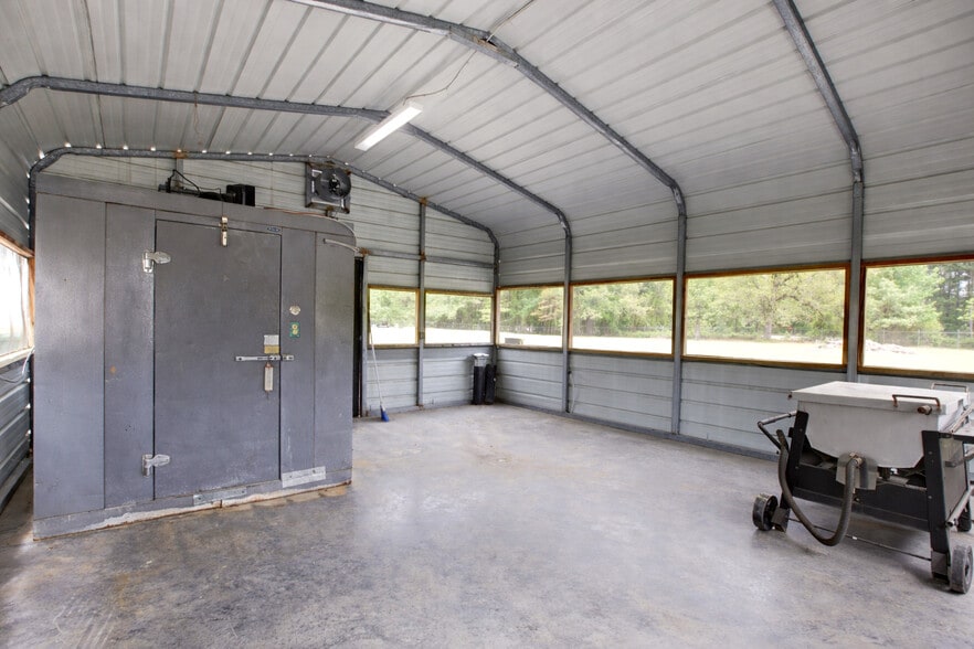 More Photos Of 3891 S Highway 365, Redfield Freestanding For Sale