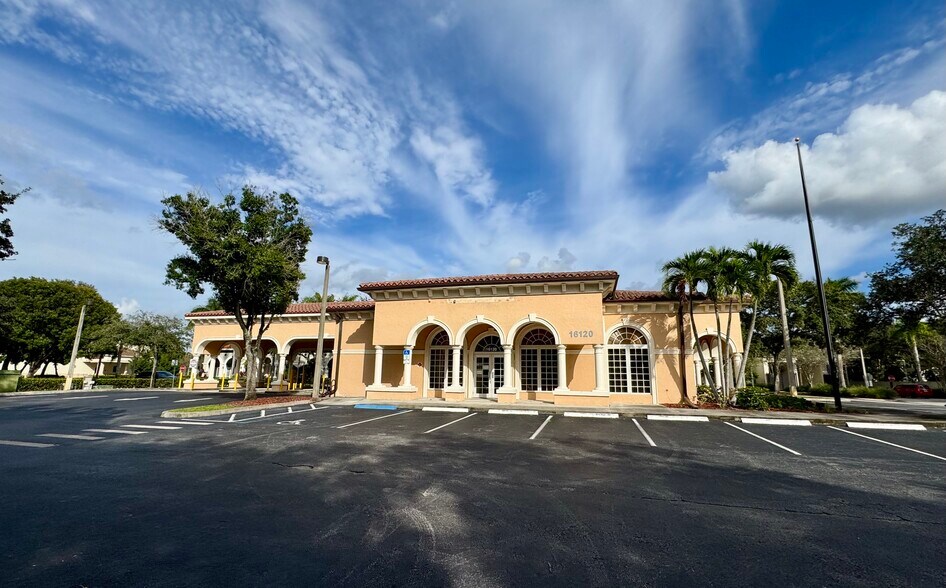 More Photos Of 16120 Jog Rd, Delray Beach Bank For Sale