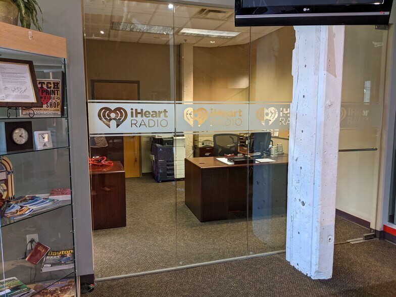 More Photos Of 101 Pine St, Dayton Office For Lease