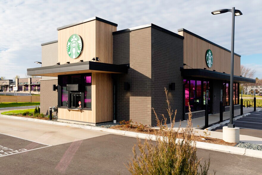 More Photos Of 147 West End Cir, Verona Fast Food For Lease