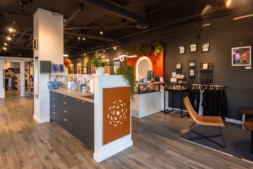 More Photos Of 1718 Venables St, Vancouver Apartments For Sale