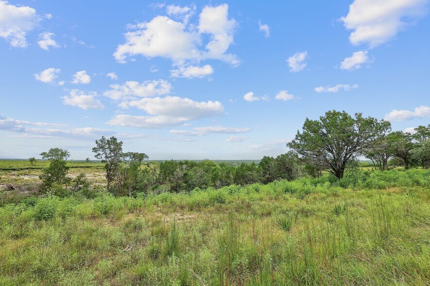 More Photos Of 1500 County Road 279, Liberty Hill Land For Sale