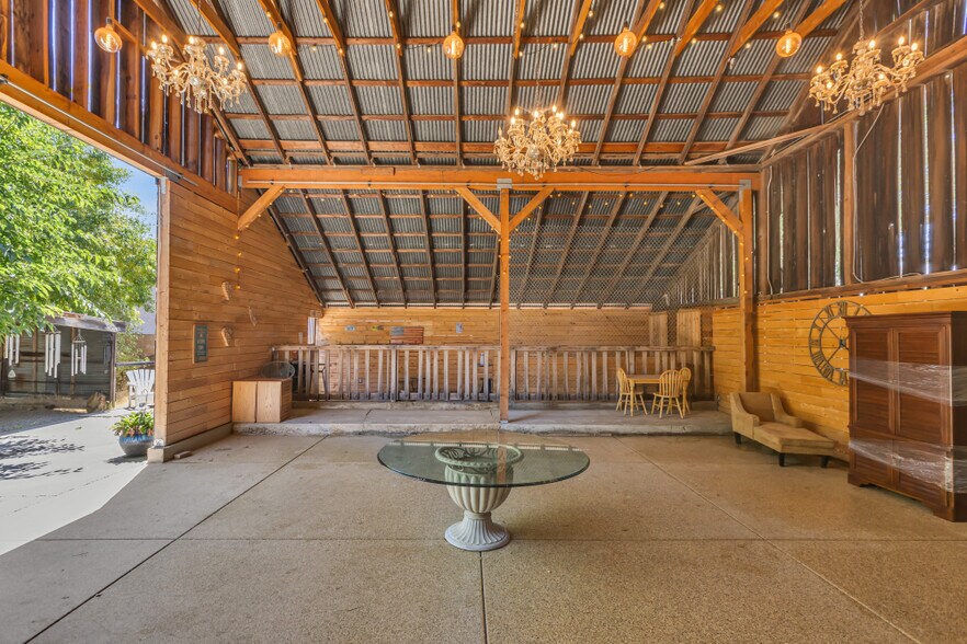 More Photos Of 9455 E Stockton Blvd, Elk Grove Specialty For Sale