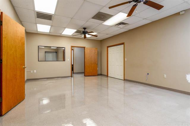 More Photos Of 850 Simon Rd, Conway Office For Sale