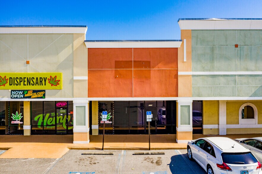 More Photos Of 5114-5134 Us Highway 19, New Port Richey Unknown For Lease