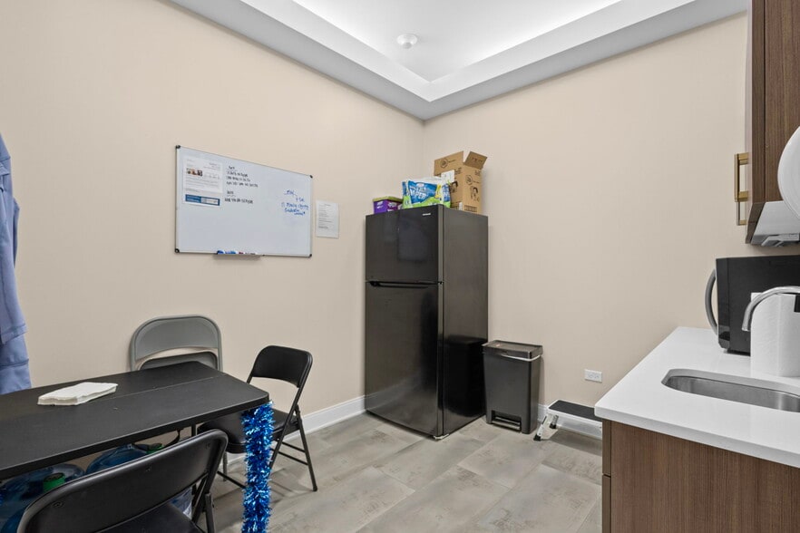 More Photos Of 11240 W Laraway Rd, Frankfort Storefront Retail Office For Sale