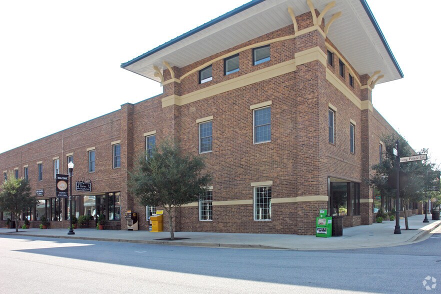 More Photos Of 300 Long Pointe Ln, Columbia Storefront Retail Office For Sale