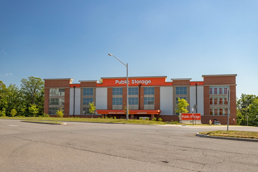 More Photos Of 2501 Neabsco Common Pl, Woodbridge General Retail For Sale