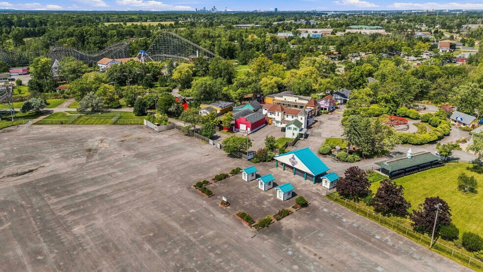 More Photos Of 2400 Grand Island Blvd, Grand Island Amusement Park For Sale