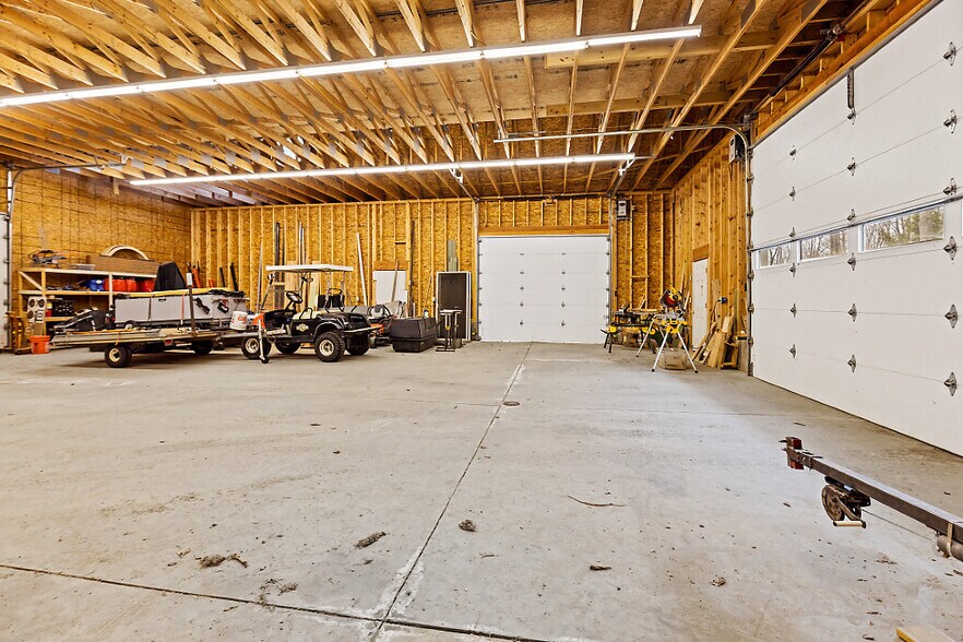 More Photos Of 17 Aviator Pl, Oakland Industrial For Sale