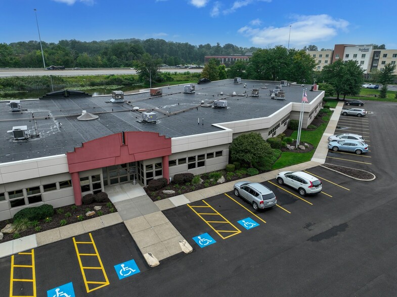 More Photos Of 150 Springside Dr, Akron Medical For Lease