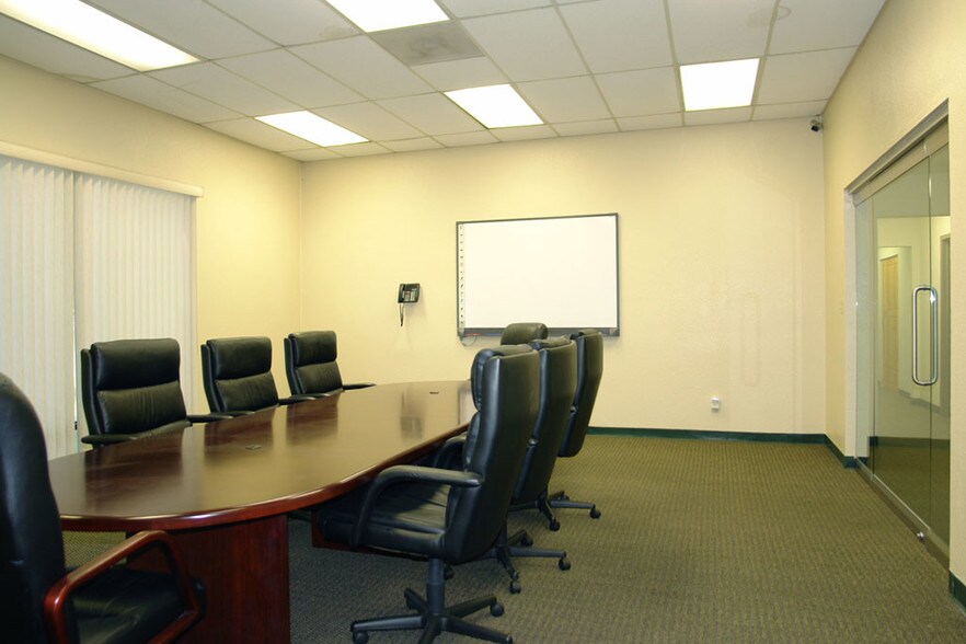 More Photos Of 2170 Oakland Rd, San Jose Light Manufacturing For Lease