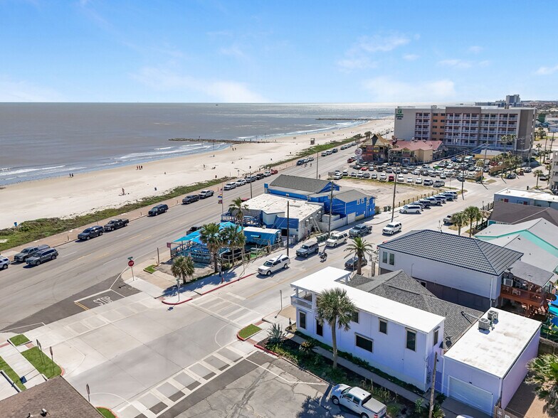 More Photos Of 3102 Avenue S, Galveston Specialty For Sale