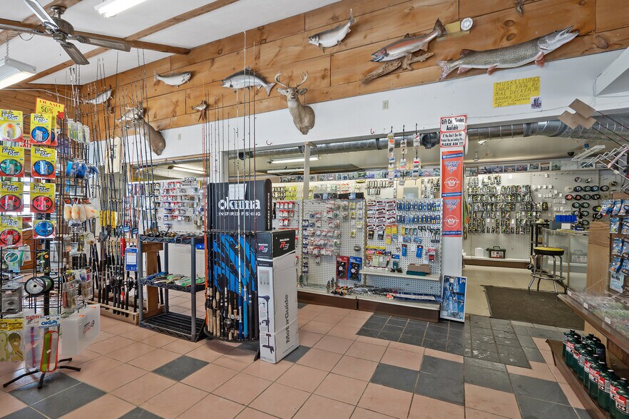 More Photos Of 596 Main St, Sterling Storefront Retail Office For Sale