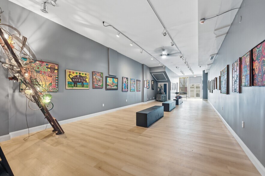 More Photos Of 522 Market st, Chester General Retail For Lease