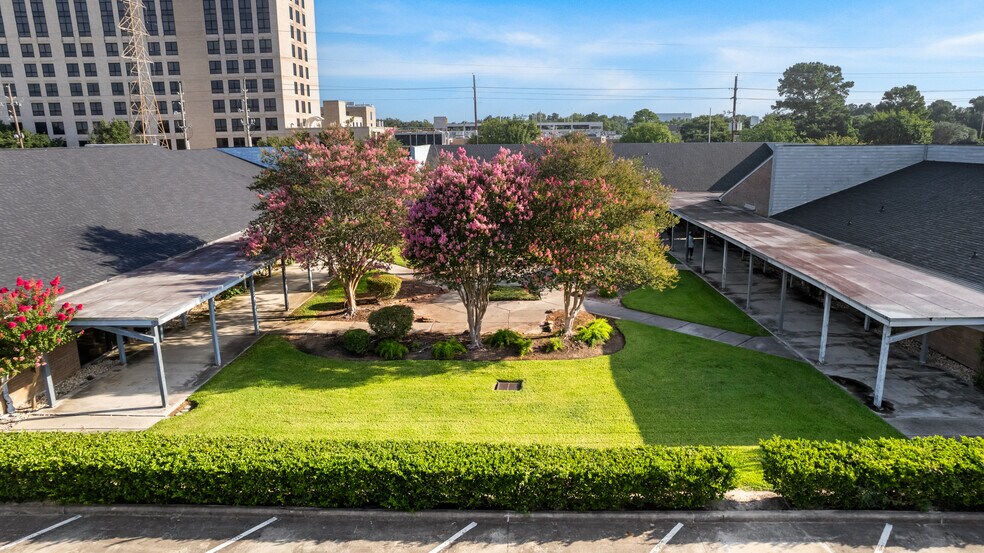 More Photos Of 13414 Medical Complex Dr, Tomball Medical For Sale