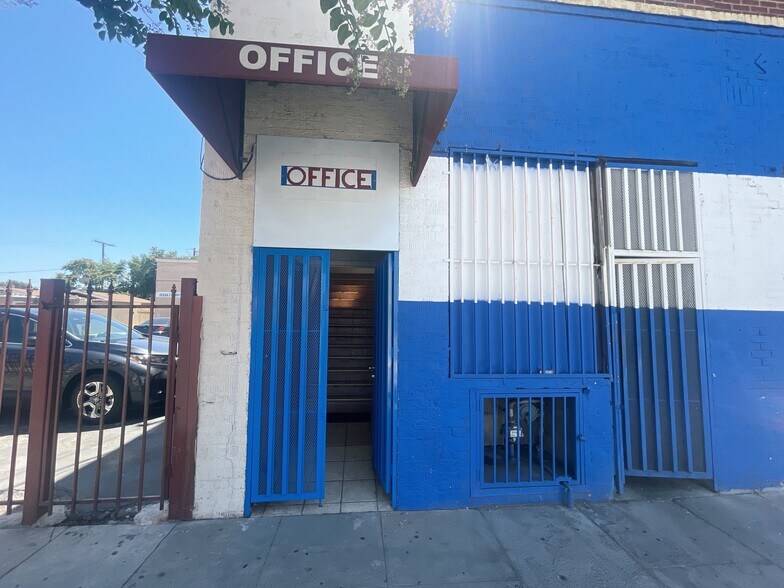 More Photos Of 5344 Long Beach Blvd, Long Beach Storefront Retail Office For Lease