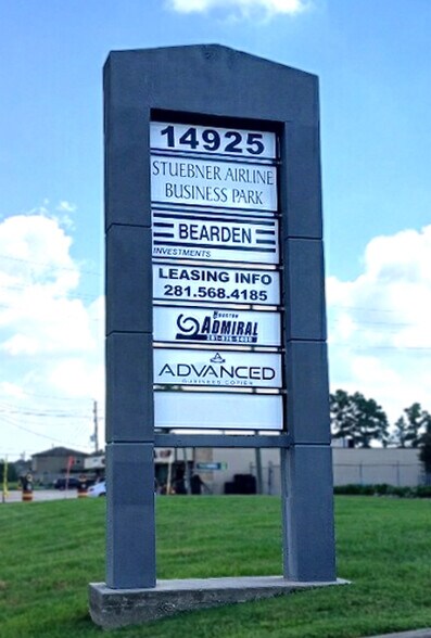 More Photos Of 14925 Stuebner Airline Rd, Houston Warehouse For Lease