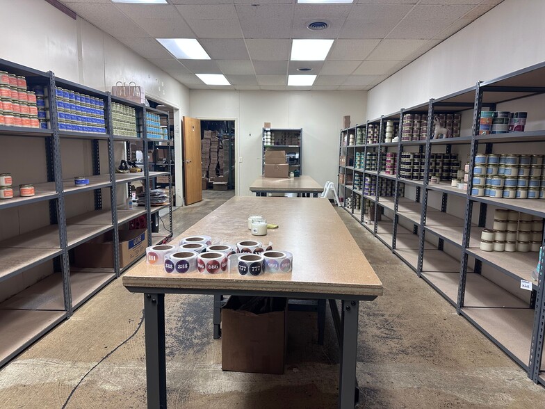 More Photos Of 2883 Aero Park Dr, Traverse City Warehouse For Sale