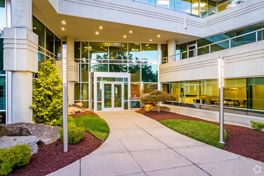 More Photos Of 2000 Georgetowne Dr, Sewickley Unknown For Lease