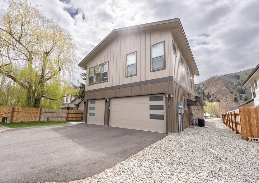 More Photos Of , Hailey Multifamily For Sale