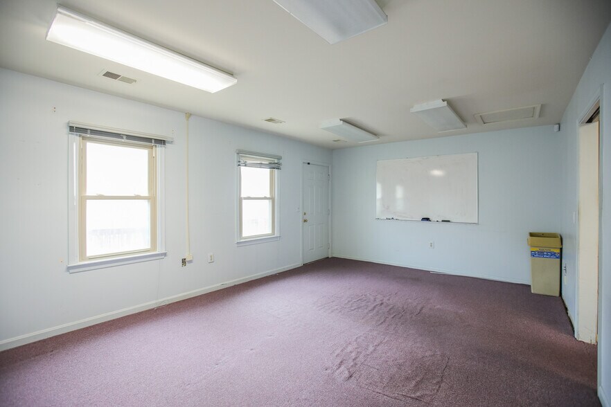 More Photos Of , Rockville Office For Sale