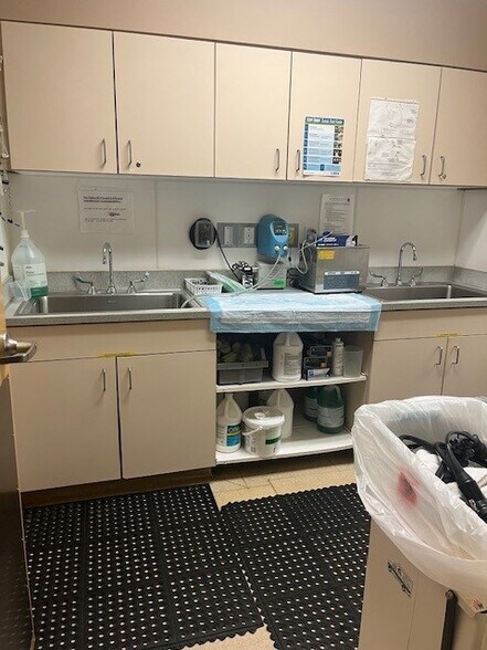 More Photos Of 3770 Capital Ave SW, Battle Creek Medical For Sale