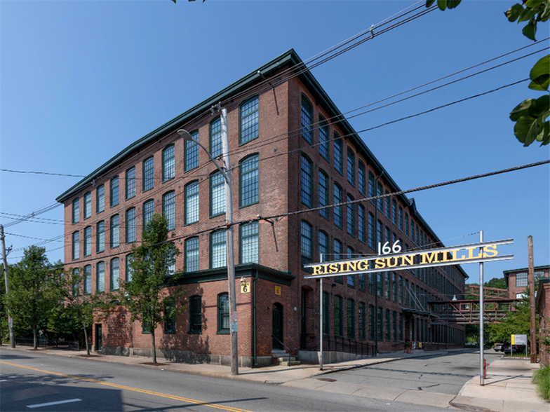 More Photos Of 166 Valley St, Providence Apartments For Sale