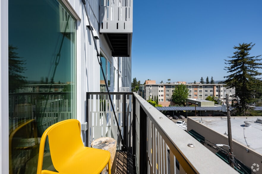 More Photos Of 420 Mendocino Ave, Santa Rosa Apartments For Lease