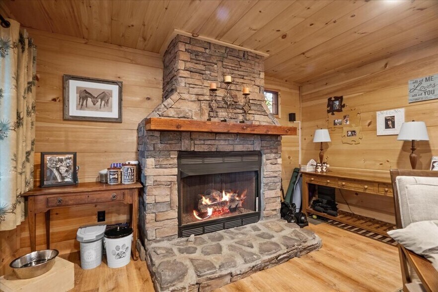 More Photos Of 9440 GA-52, Chatsworth Hospitality For Sale