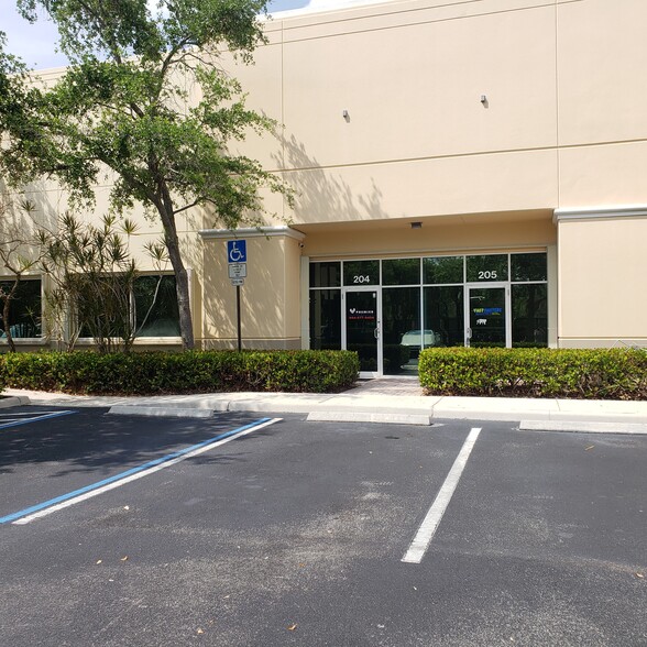 More Photos Of 1669 NW 144th Ter, Sunrise Warehouse For Sale