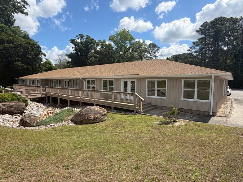 Primary Photo Of 201 N Winstead Ave, Rocky Mount Office For Lease