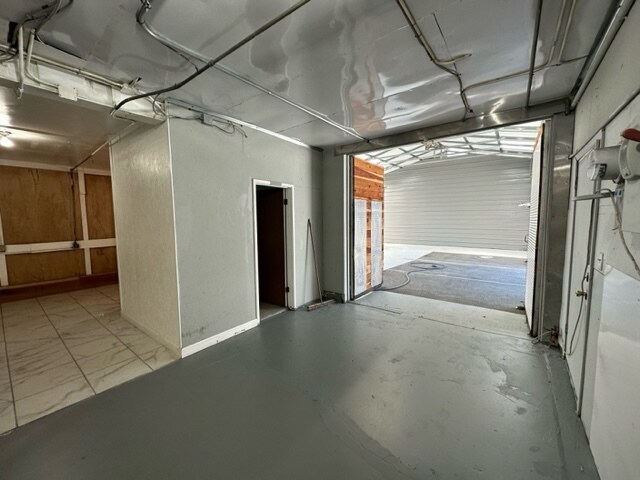 More Photos Of 3425 Ettie St, Oakland Warehouse For Lease
