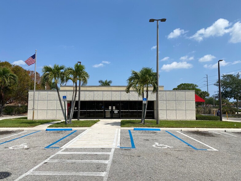 More Photos Of 1660 S Congress Ave, Delray Beach Bank For Sale
