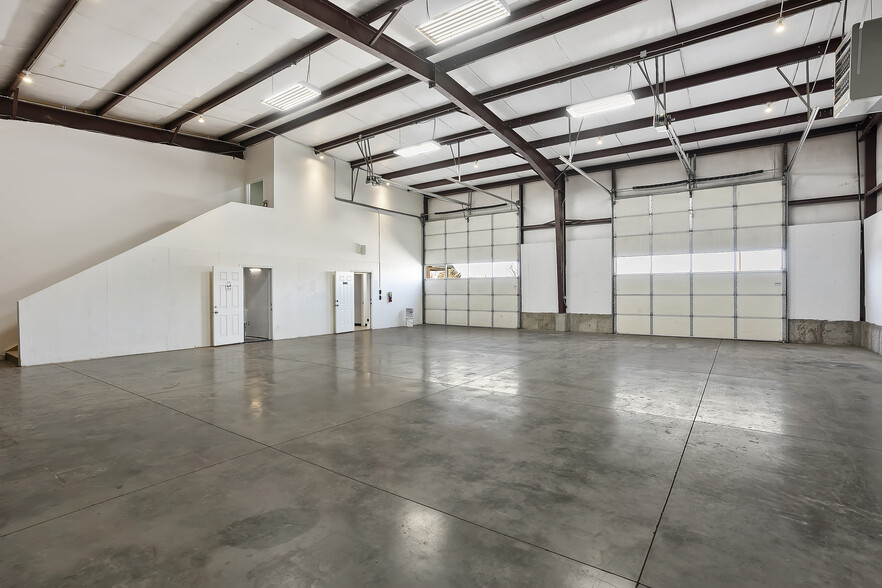 More Photos Of 3415-3425 S 1575 W, Ogden Warehouse For Lease