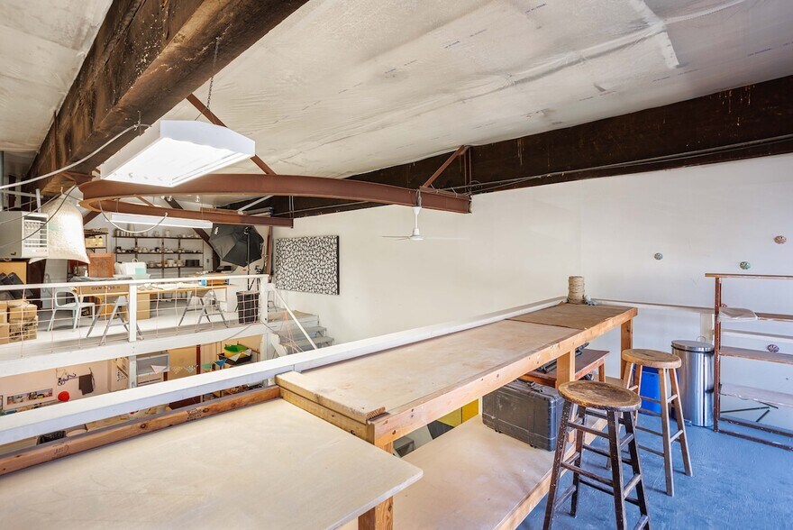 More Photos Of 3425 SE Yamhill St, Portland Loft Creative Space For Sale