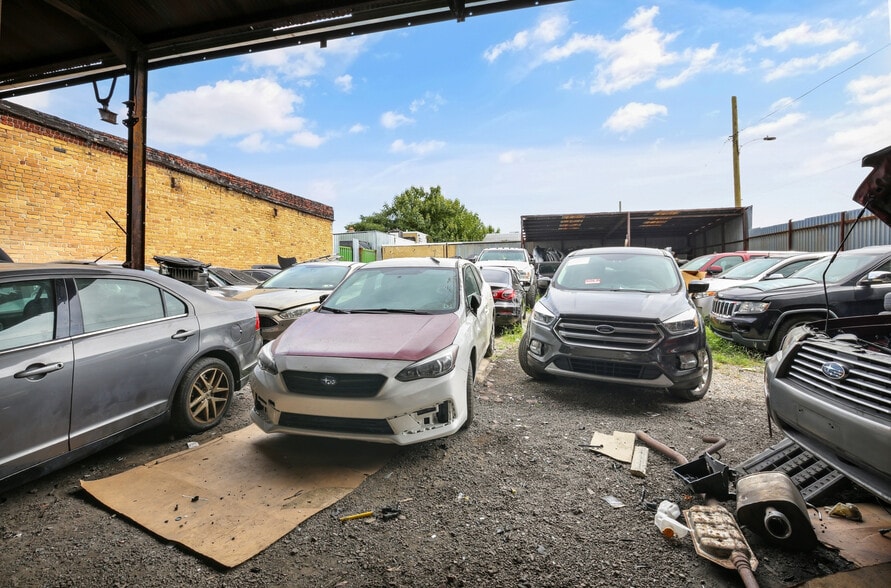 More Photos Of 3317-3341 Gaul St, Philadelphia Service For Sale