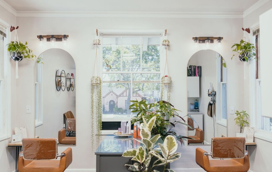 More Photos Of 910 Monterey St, Hollister Office Residential For Sale