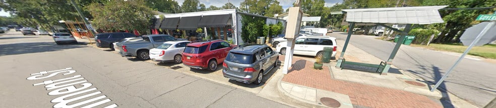 Primary Photo Of 1223 Government St, Ocean Springs Restaurant For Sale